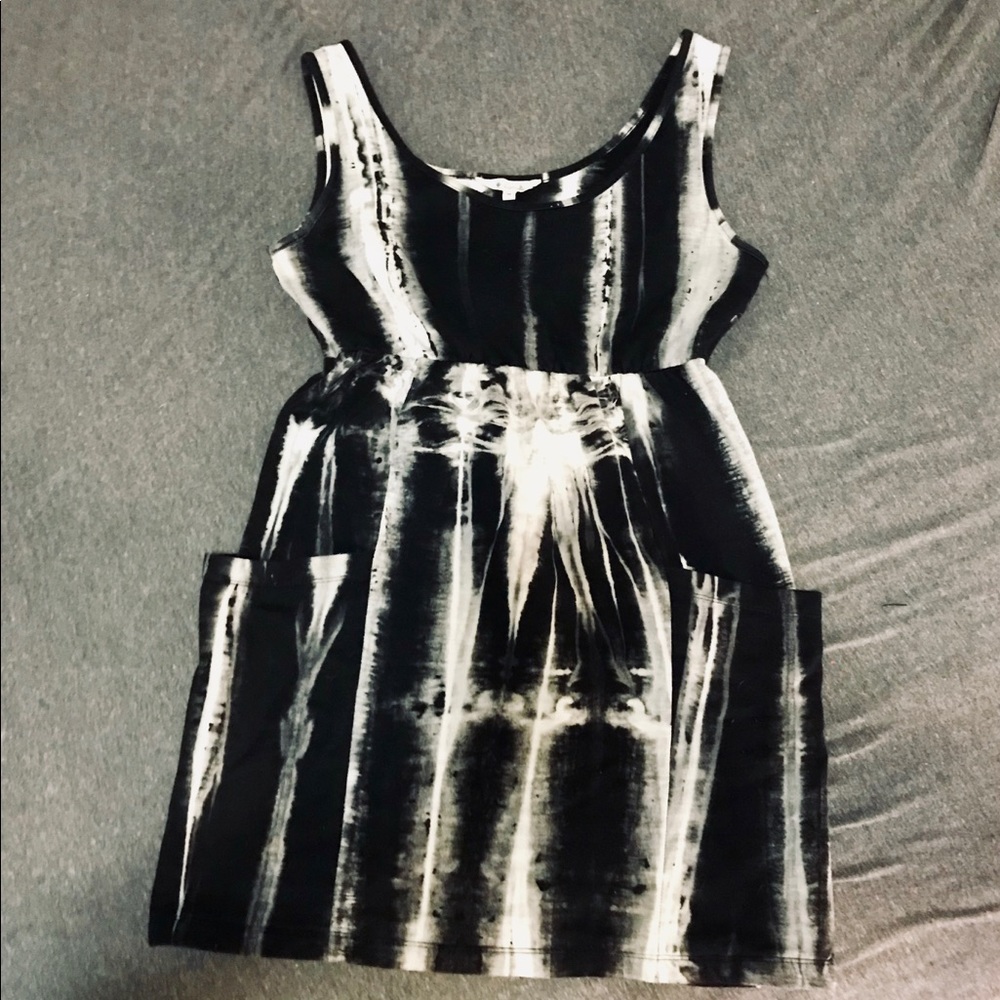 Sleeveless Mini Dress with Pockets - 100% Cotton